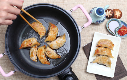 焦香豬肉鍋貼